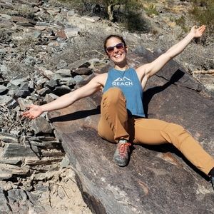 Meet your Posher, Jessica